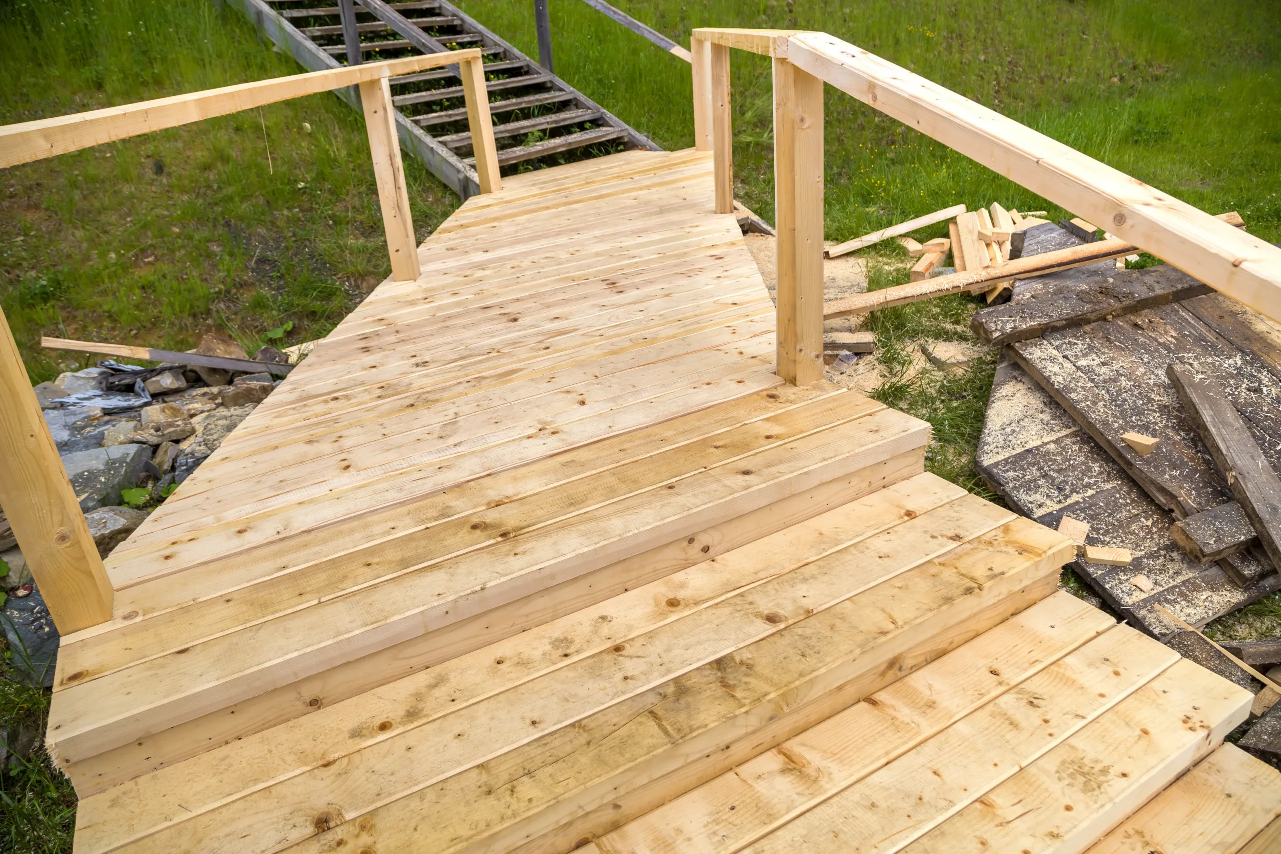 Deck Services project by R&L Contractor in Bronx, NY 6